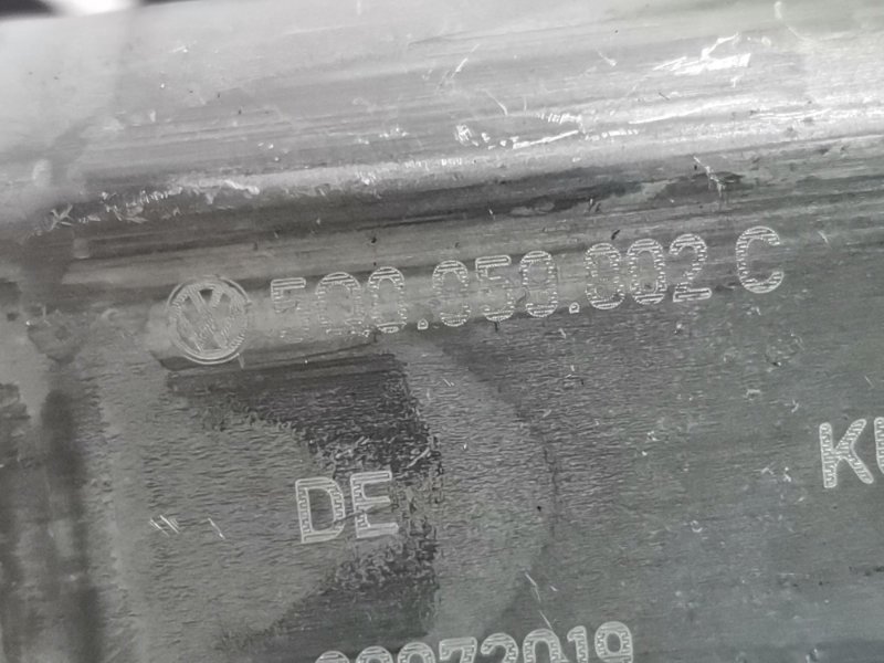 Мотор стеклоподъемника передний левый Q3 2019-2023 83A 2.0