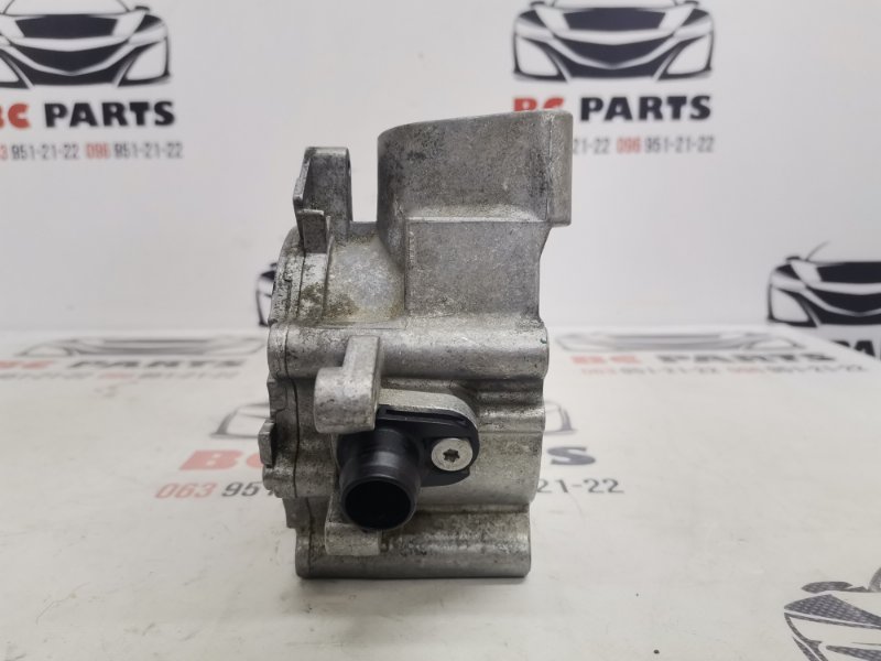 Вакуумный насос Q3 2019-2023 83A 2.0