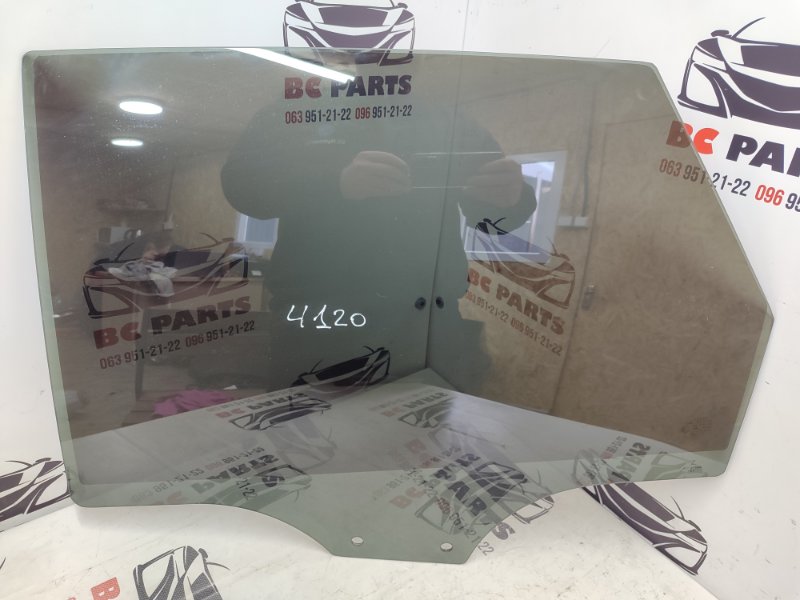 Стекло двери заднее левое Audi Q5 2021 80A845205A Б/У