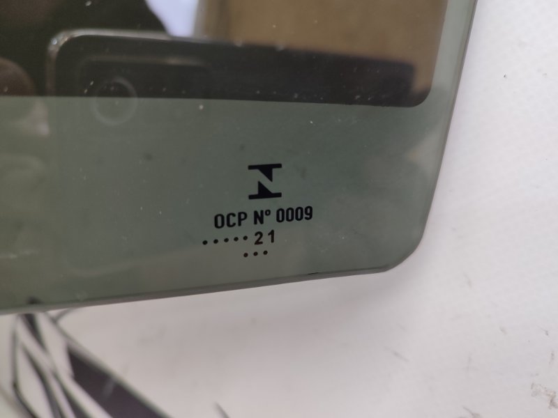 Стекло двери заднее левое Q5 2021