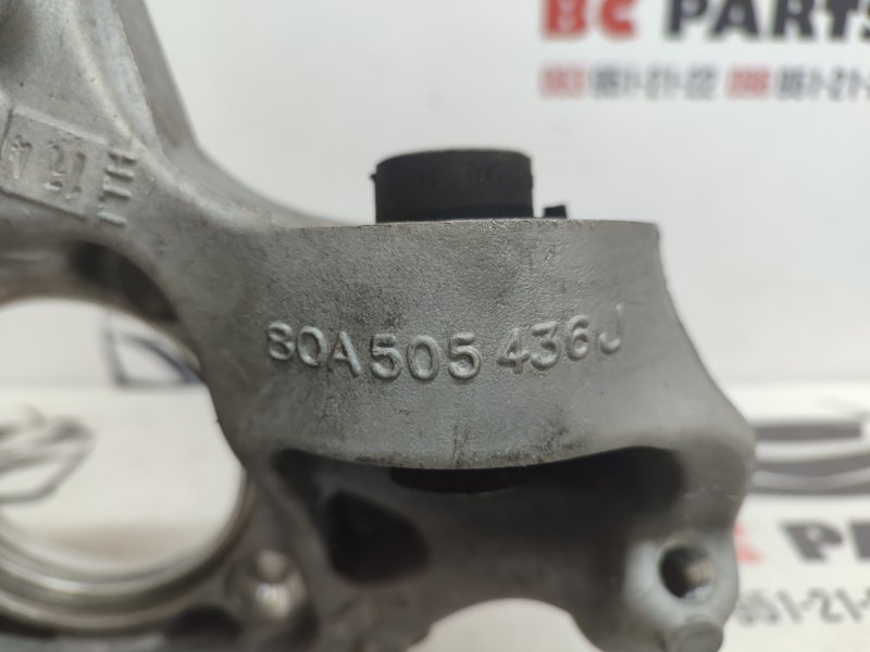 Цапфа задняя правая Q5 2021 2.0