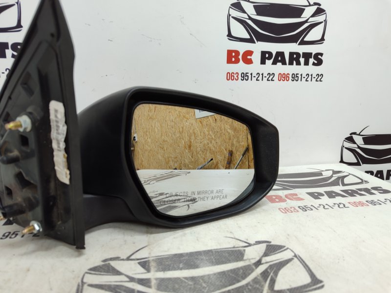 Зеркало заднего вида боковое правое Nissan Sentra 2012-2019 B17 1.8 963013YU1F контрактная