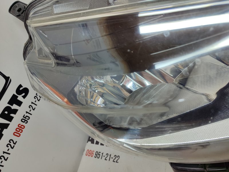 Фара галогеновая правая Sentra 2016-2019 B17 1.8