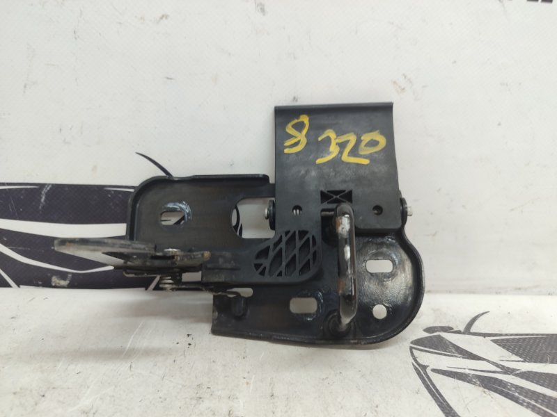 Крюк замка капота Volkswagen Passat CC 2008-2016 2.0 3C8823480 Б/У