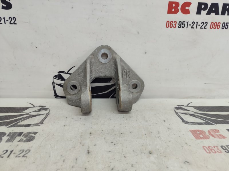 Кронштейн подушки двигателя Nissan Rogue 2021 T33 2.5 113326RA0A Б/У