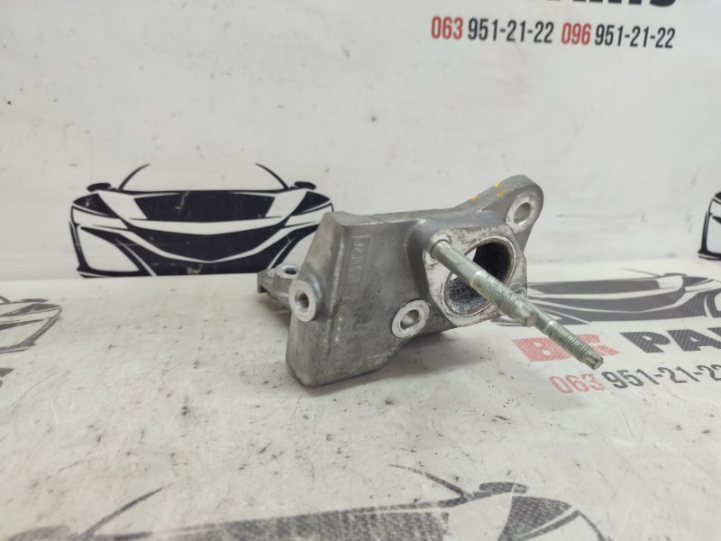Кронштейн Rogue 2021 T33 2.5