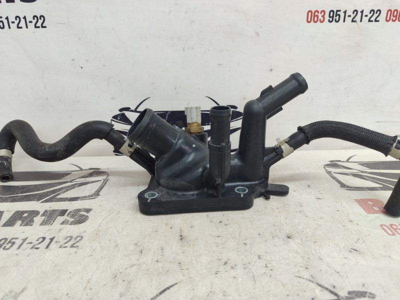 Фланец системы охлаждения Nissan Rogue 2021 T33 2.5 110606CA0A Б/У