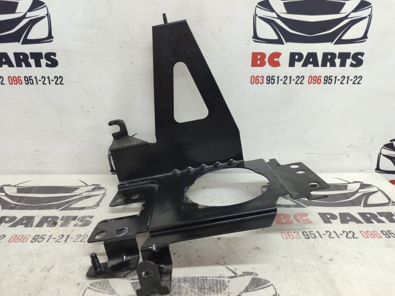 Кронштейн Nissan Rogue 2021 T33 2.5 648666RA0A Б/У