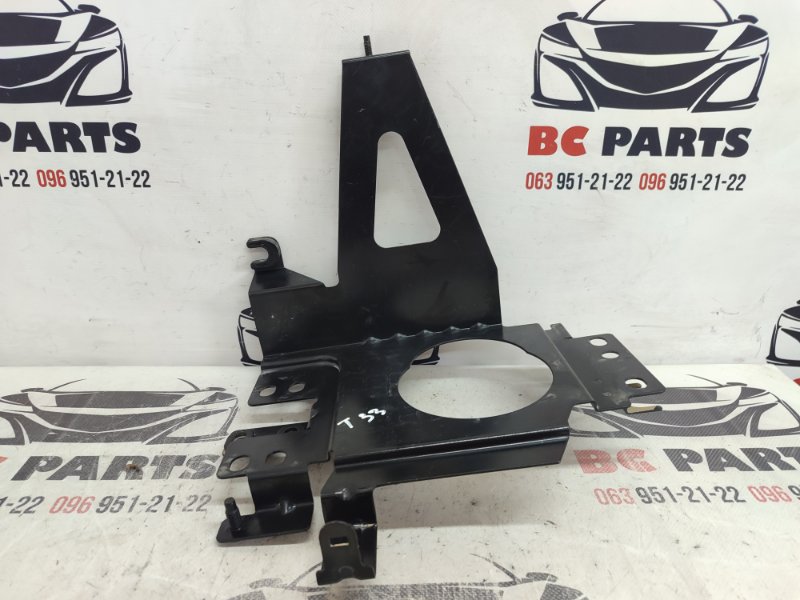 Кронштейн Nissan Rogue 2021 T33 2.5 648666RA0A Б/У