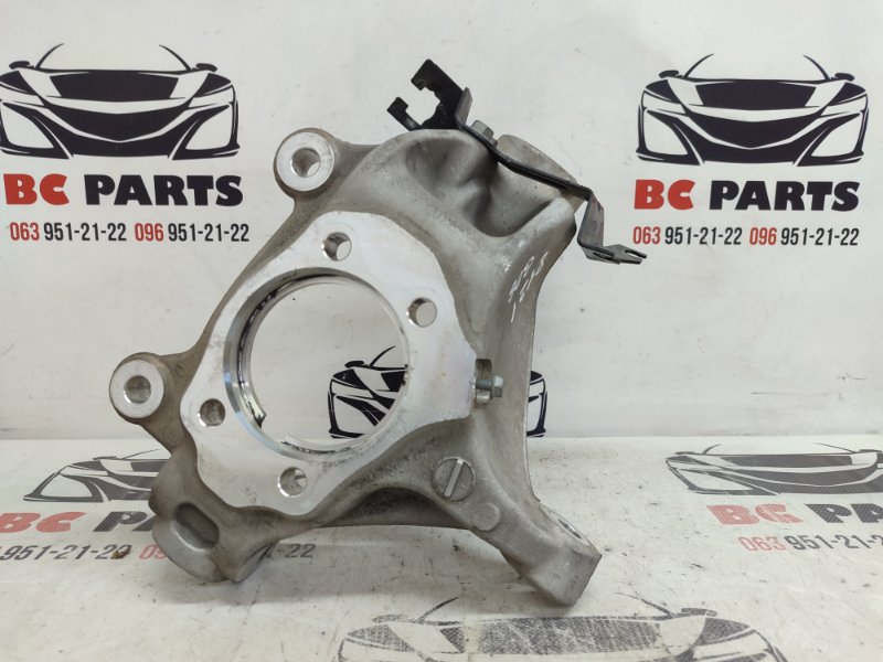 Цапфа передняя левая Nissan Rogue 2021 T33 2.5 400156RR0A Б/У