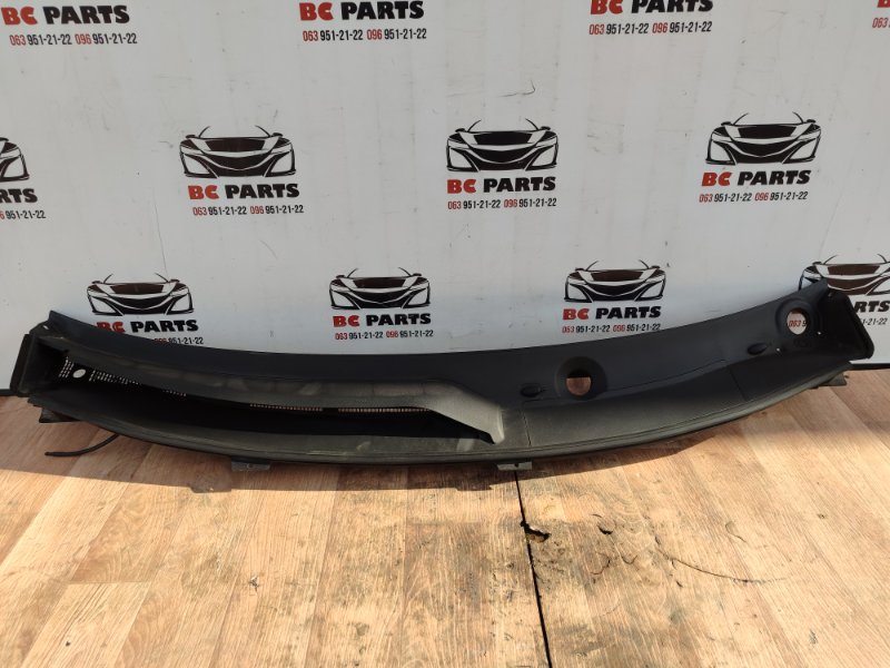 Жабо Nissan Rogue 2021 T33 2.5 668626RR0A Б/У