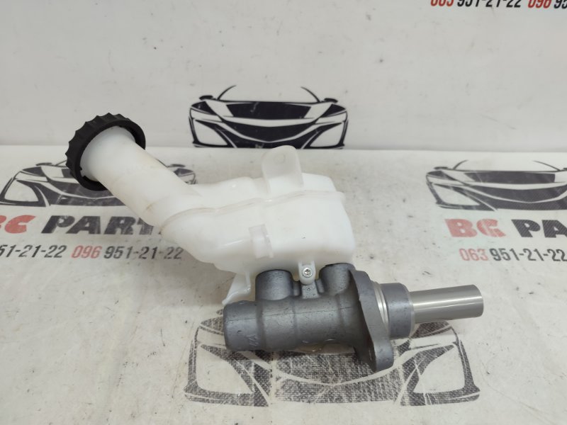 Главный тормозной цилиндр mitsubishi ASX 2010-2024 4625A421 Б/У