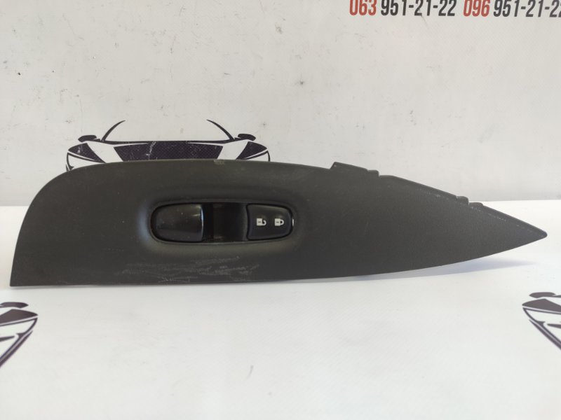 Кнопка стеклоподъемника передняя правая Nissan Rogue Sport 2017-2020 J11 MR 20 254114BA0A Б/У