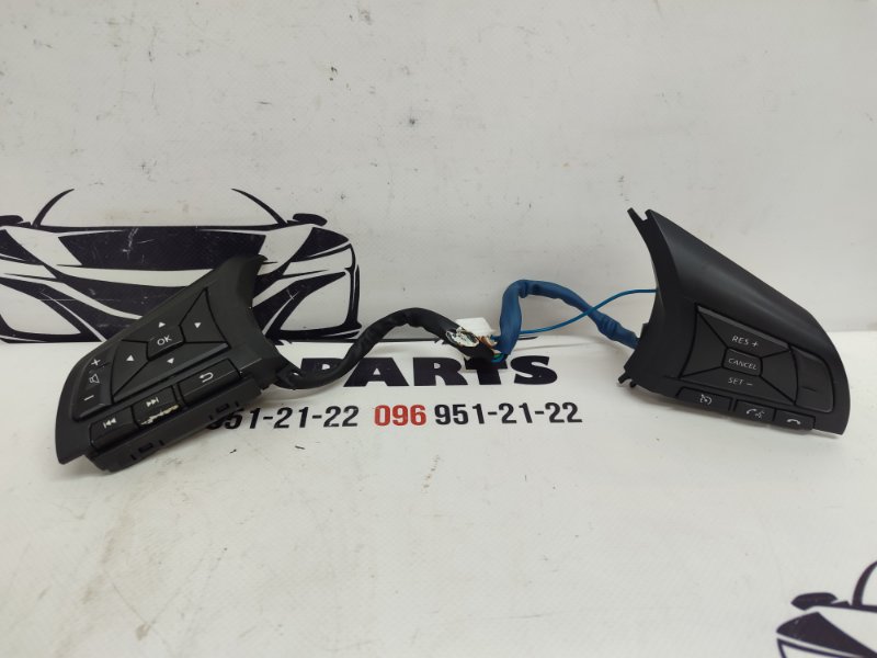 Кнопки на руль Nissan Rogue 2013-2018 T32 2.5 255506FL1A Б/У