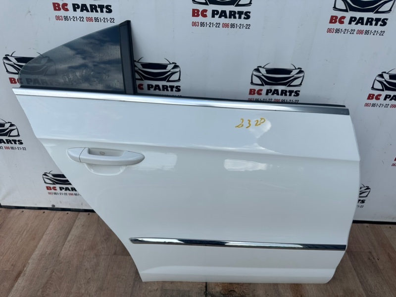 Дверь боковая задняя правая Volkswagen Passat CC 2008-2016 контрактная