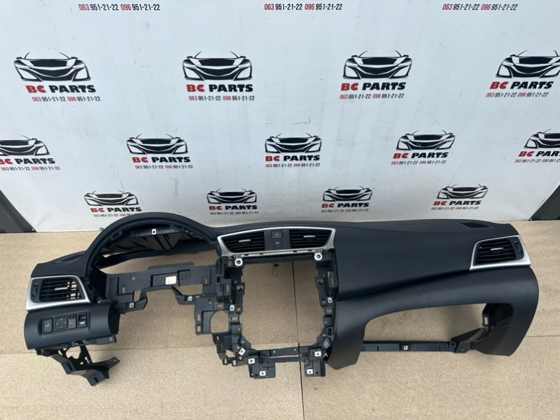 Торпедо Nissan Sentra 2012-2019 B17 1.8 682003SG0A Б/У
