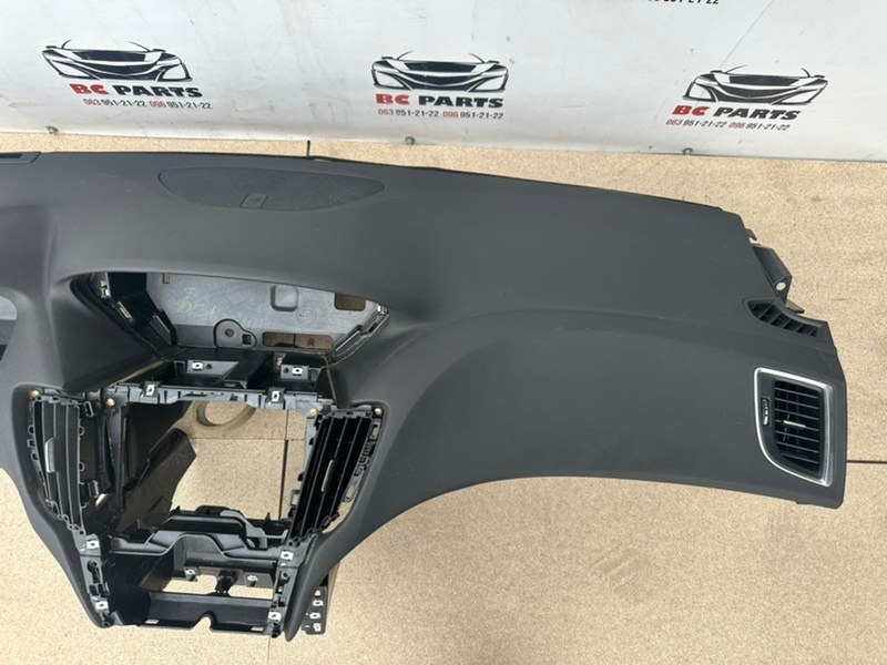 Торпедо Acura Tlx