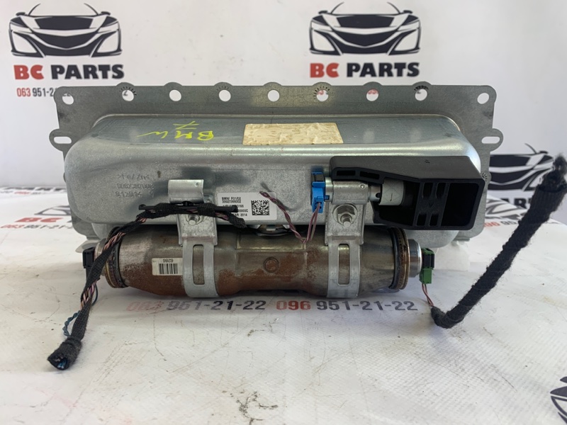 Подушка безопасности пассажира передняя правая 7 2008-2015 F02 4.4