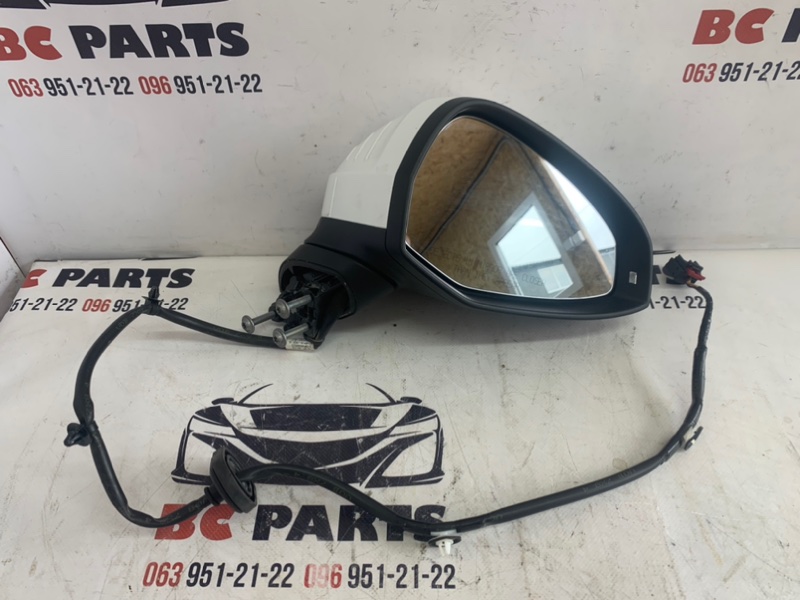 Зеркало заднего вида боковое переднее правое Audi A5 2019 2.0 8W8857410C Б/У