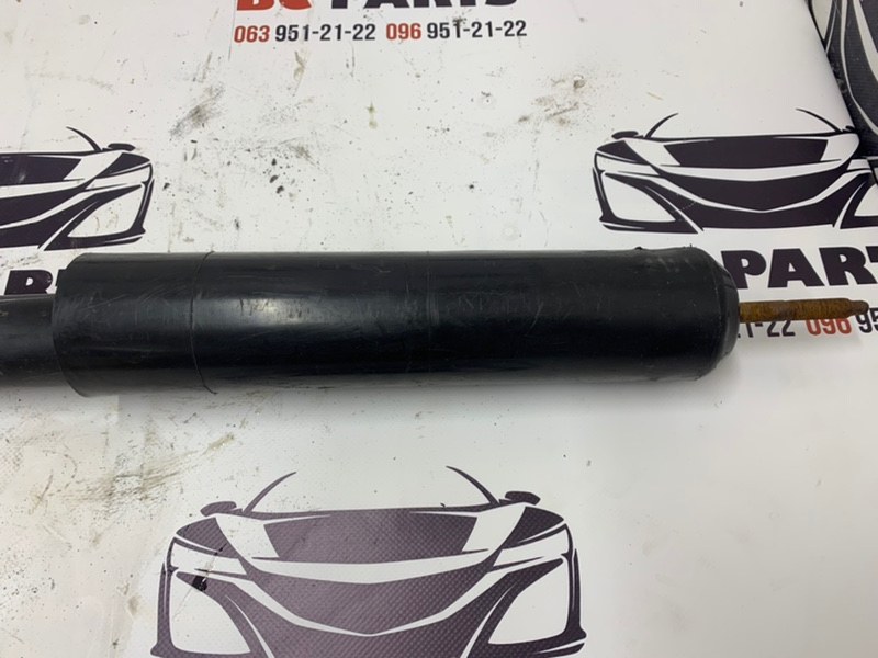 Амортизатор подвески задний Nissan Sentra B17 1.8