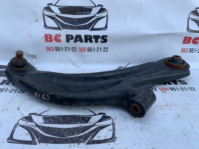 Рычаг подвески нижний передний правый Nissan Sentra B17 1.8