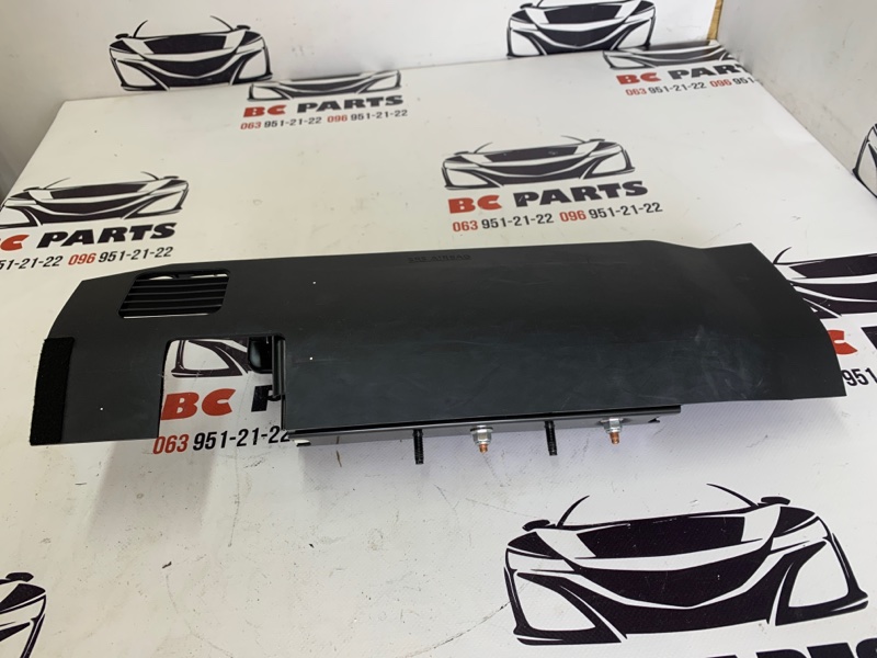 Подушка безопасности в колени передняя правая Nissan Rogue T33 2.5