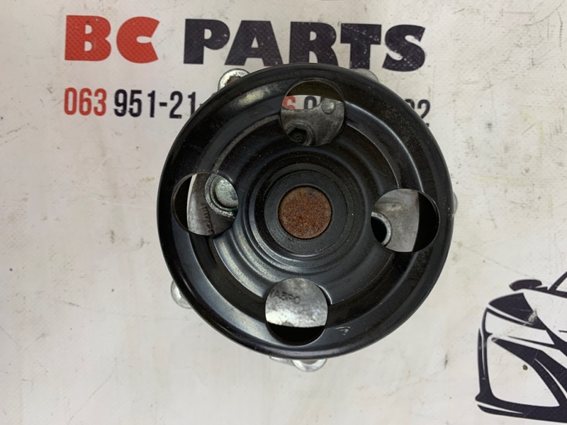 Запчасть помпа водяная (насос) охлаждения Nissan Rogue 2021 T33 2.5 210103RC2A Б/У Помпа водяная (насос) охлаждения Nissan Rogue 2021 T33 2.5 210103RC2A Б/У
