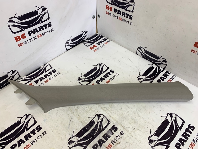 Накладка стойки передняя правая Nissan Rogue 2021 T33 2.5 769116RR0A Б/У