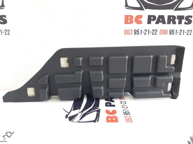 Накладка торпедо передняя правая Nissan Rogue 2021 T33 2.5 689206RR0A Б/У