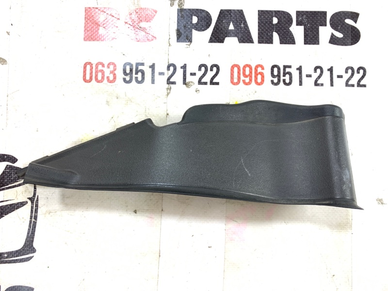 Уголок жабо передний левый Nissan Rogue 2021 T33 2.5 668956RA1A Б/У