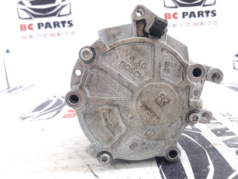 Вакуумный насос Audi Q5 80A 2.0