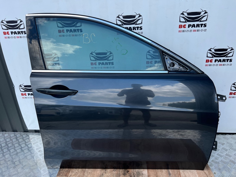 Дверь боковая передняя правая Acura Tlx 2014-2020 контрактная