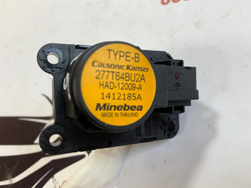 Мотор печки Rogue 2019 T32 QR25 2.5
