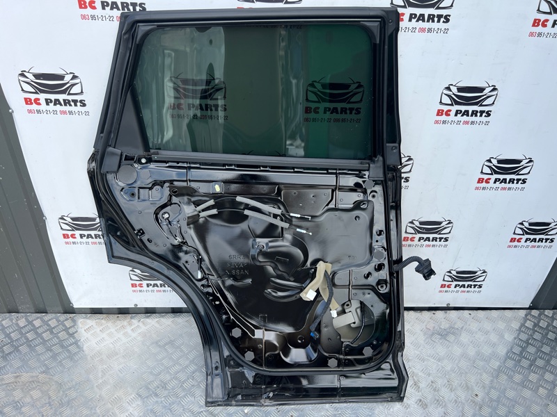 Дверь боковая задняя левая Rogue 2021 T33 2.5