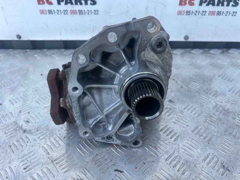 Раздаточная коробка передняя Nissan Rogue T32 QR25 2.5