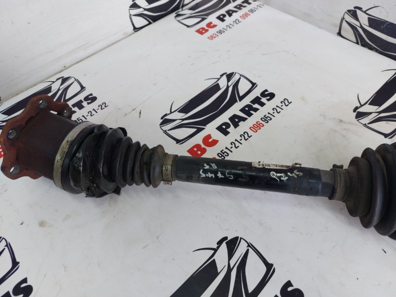 Привод ( полуось) передний правый Q5 2016 3.0