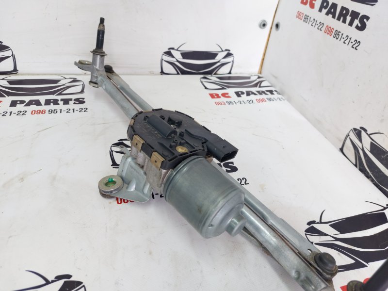 Трапеция дворников Q5 2016 3.0