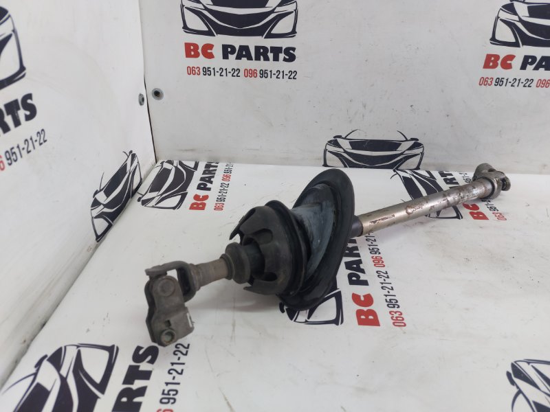 Рулевой карданчик Audi Q5 3.0