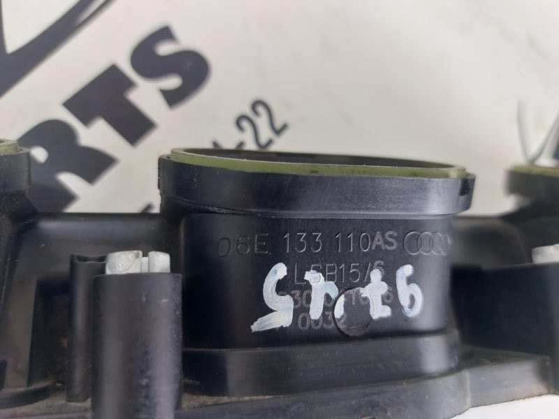 Коллектор впускной Q5 2016 3.0