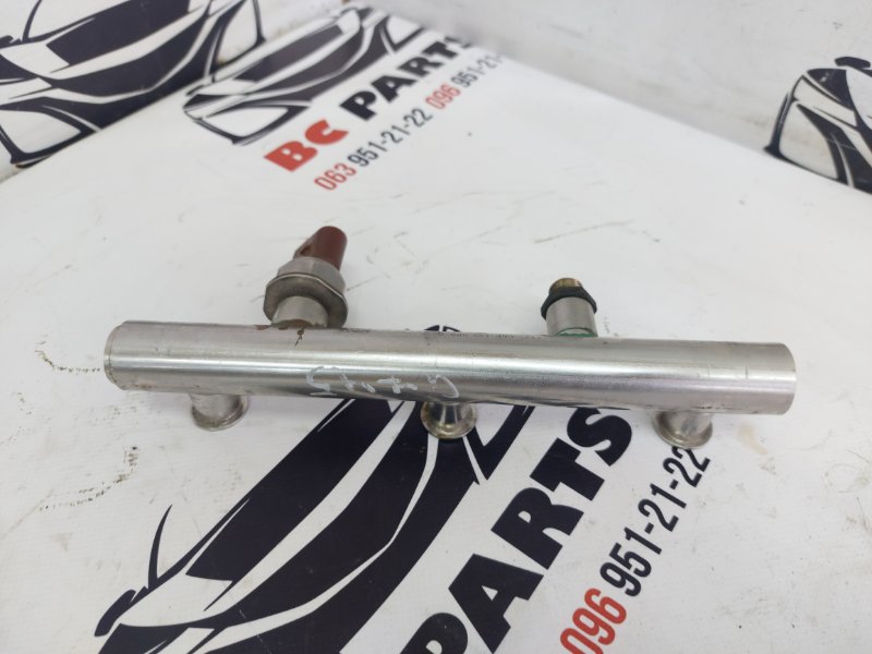 Топливная рампа Audi Q5 3.0