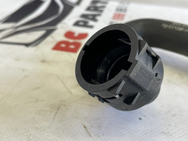 Патрубок системы охлаждения Q5 2016 3.0