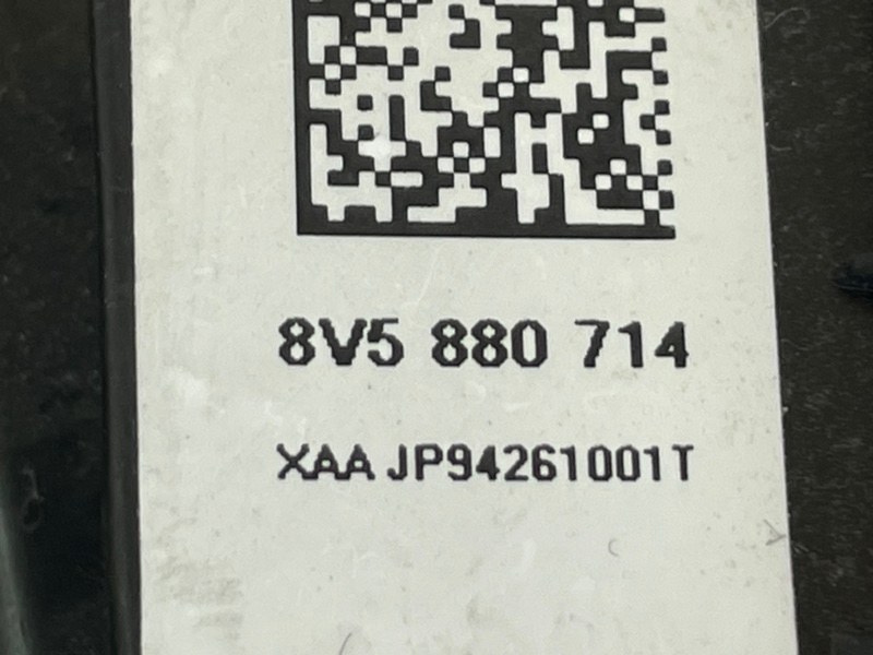 Накладка на стойку A3 2018 2.0