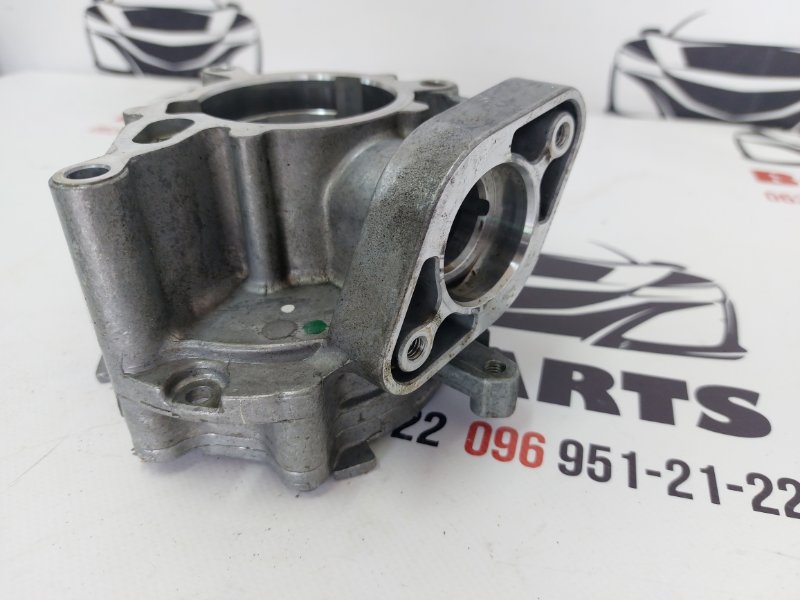 Вакуумный насос Audi A3 2.0