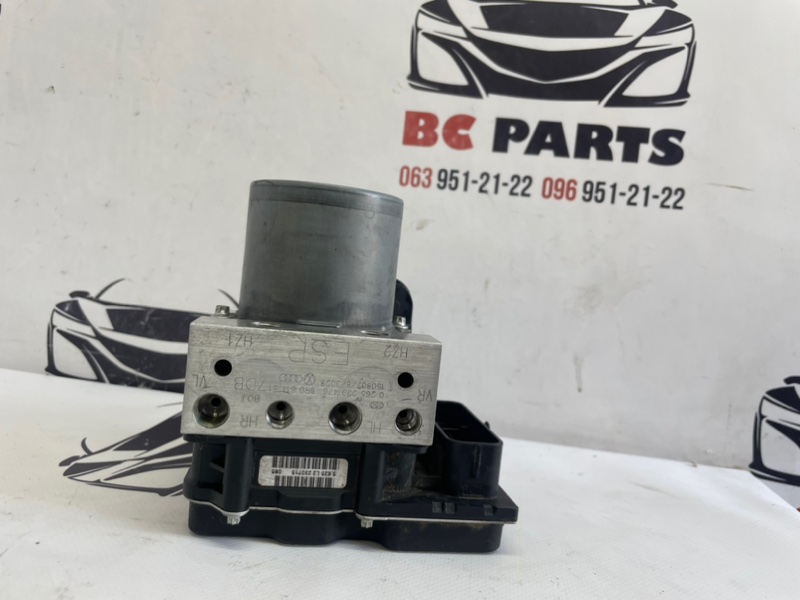 Блок ABS Audi Q5 2016 3.0 8R0907379AS Б/У