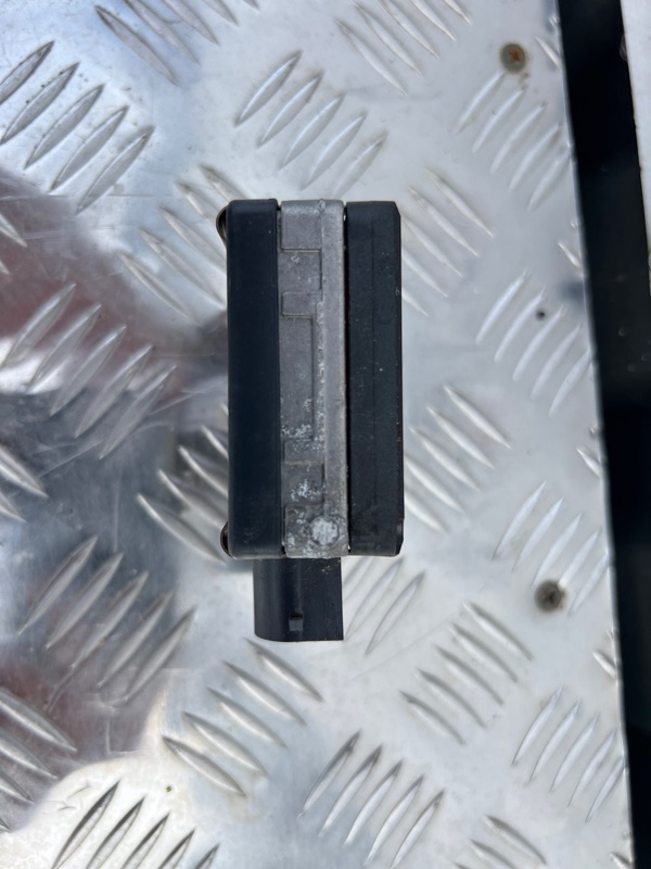 Датчик слепых зон задний правый Q5 2017-2024 80A