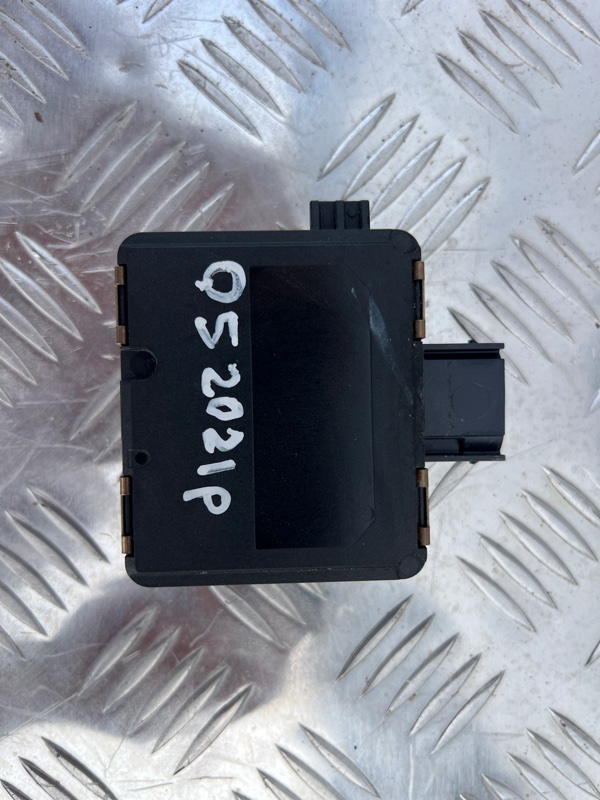 Датчик слепых зон задний правый Q5 2017-2024 80A