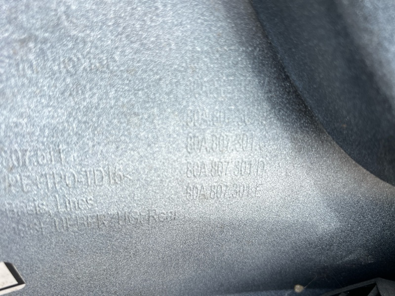 Бампер задний Q5 2020-2024 80A Бампер задний Q5 2020-2024 80A