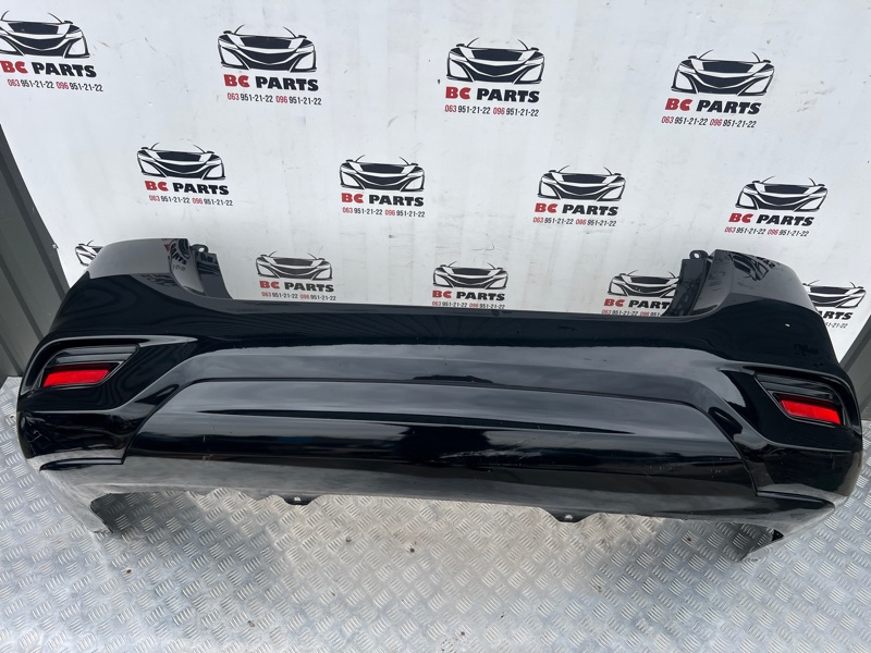 Бампер задний Nissan Sentra B17