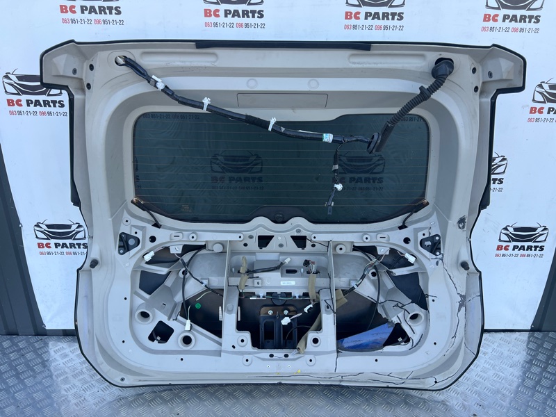 Крышка багажника задняя Rogue 2013-2020 T32