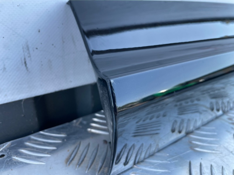 Накладка двери передняя правая Audi Q5 3.0